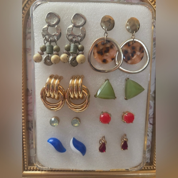 Multicolor Earring Bundle Set Lot of 8 Pairs - Pierced - Picture 3 of 3